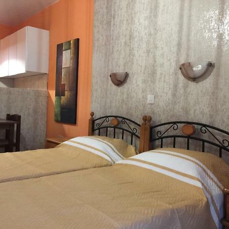 Pomelo Apartments Aya Napa Dış mekan fotoğraf