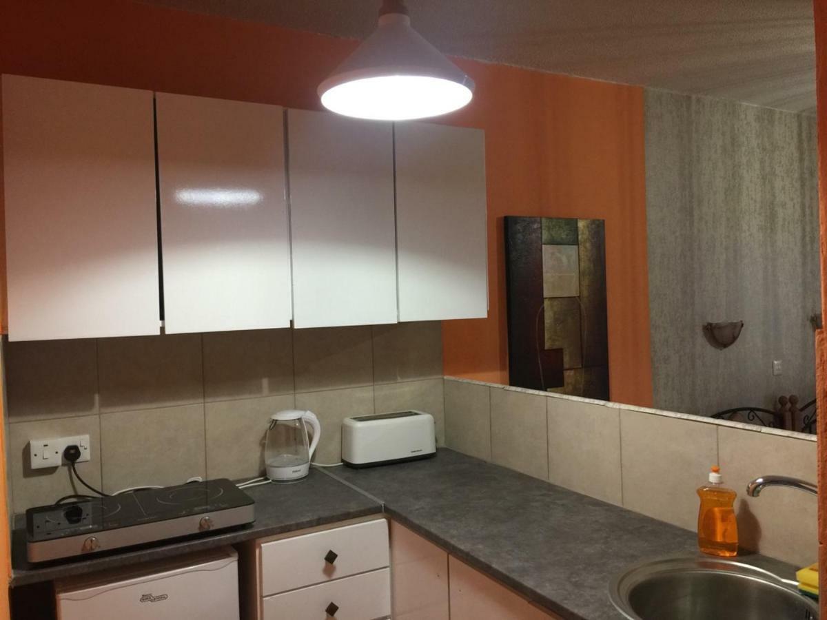Pomelo Apartments Aya Napa Dış mekan fotoğraf