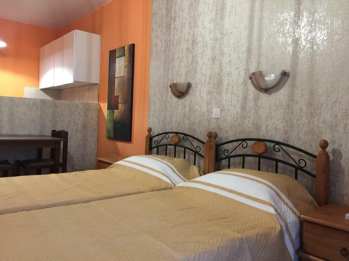 Pomelo Apartments Aya Napa Dış mekan fotoğraf