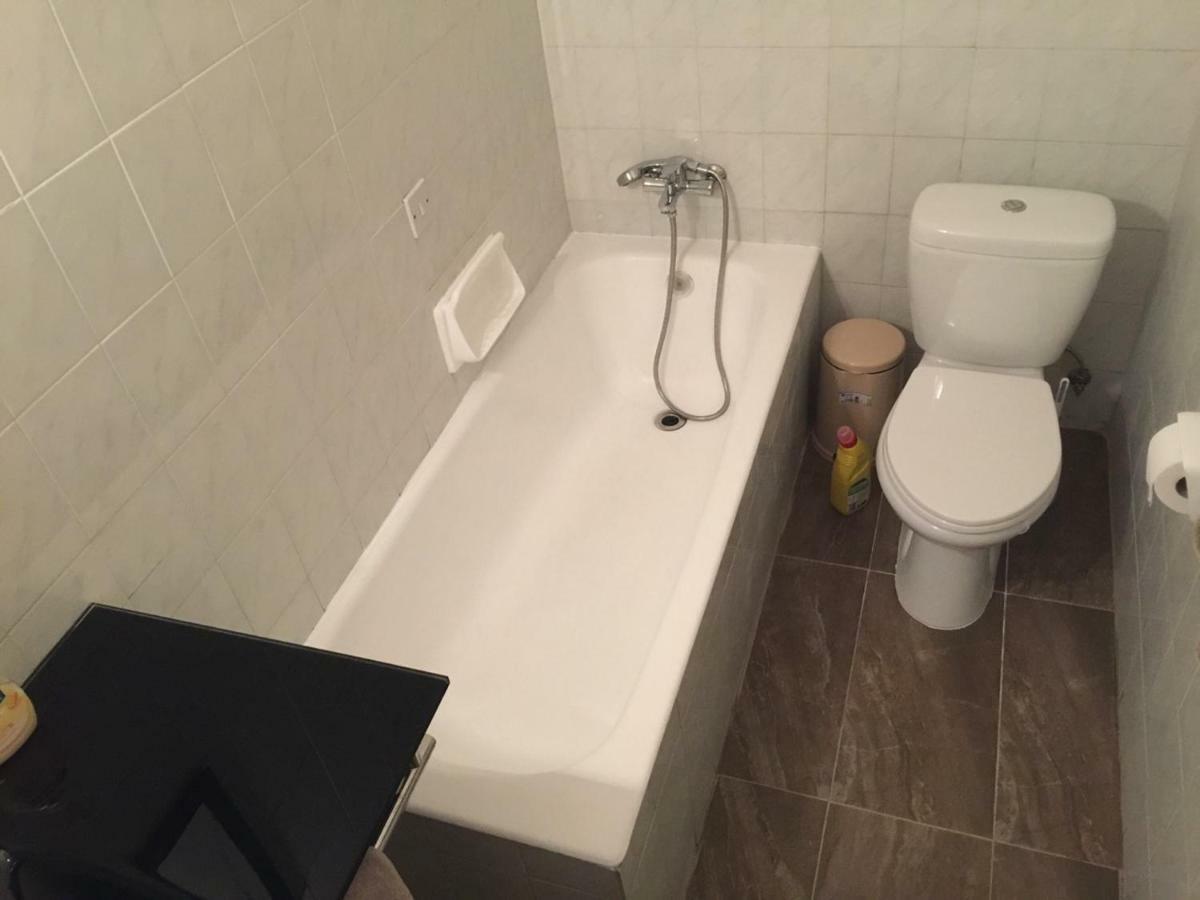 Pomelo Apartments Aya Napa Dış mekan fotoğraf